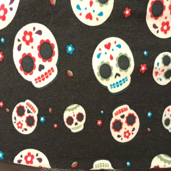 Lularoe leggings One Size - Picture 3 of 6